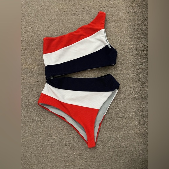 Beach Riot Joyce One-Piece Americana Swimsuit - Picture 3 of 6